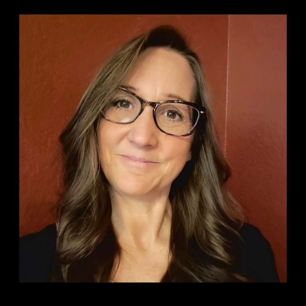 Meet your Posher, Lynda